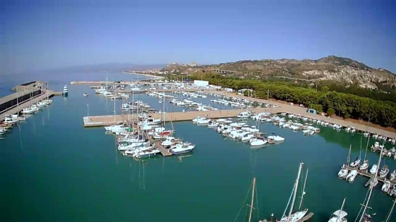 Mediterraneo Hotel 4*