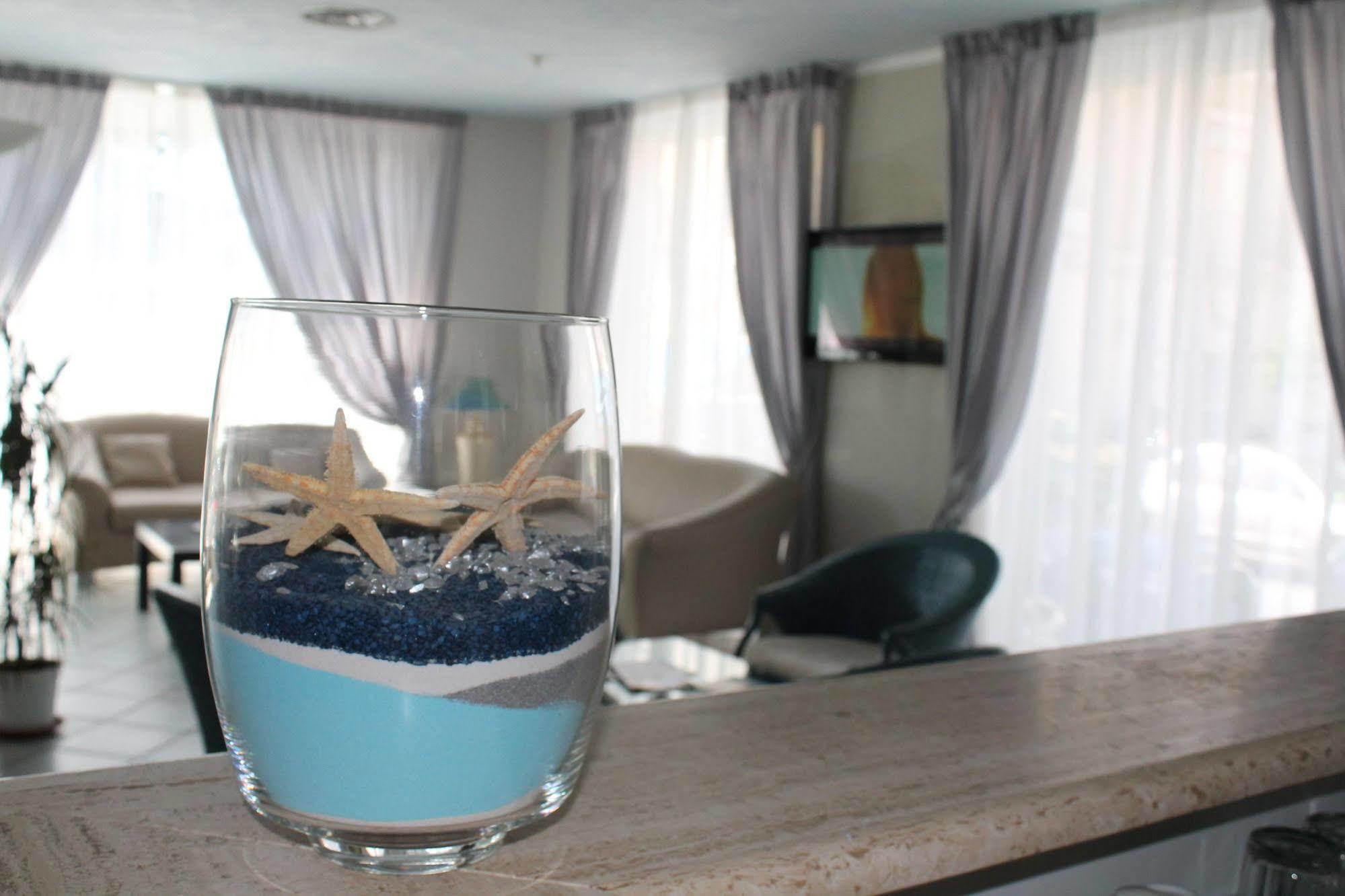 Hotel Mediterraneo 4*